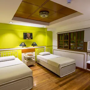 the-manor-hotel.davao-hotels.com/